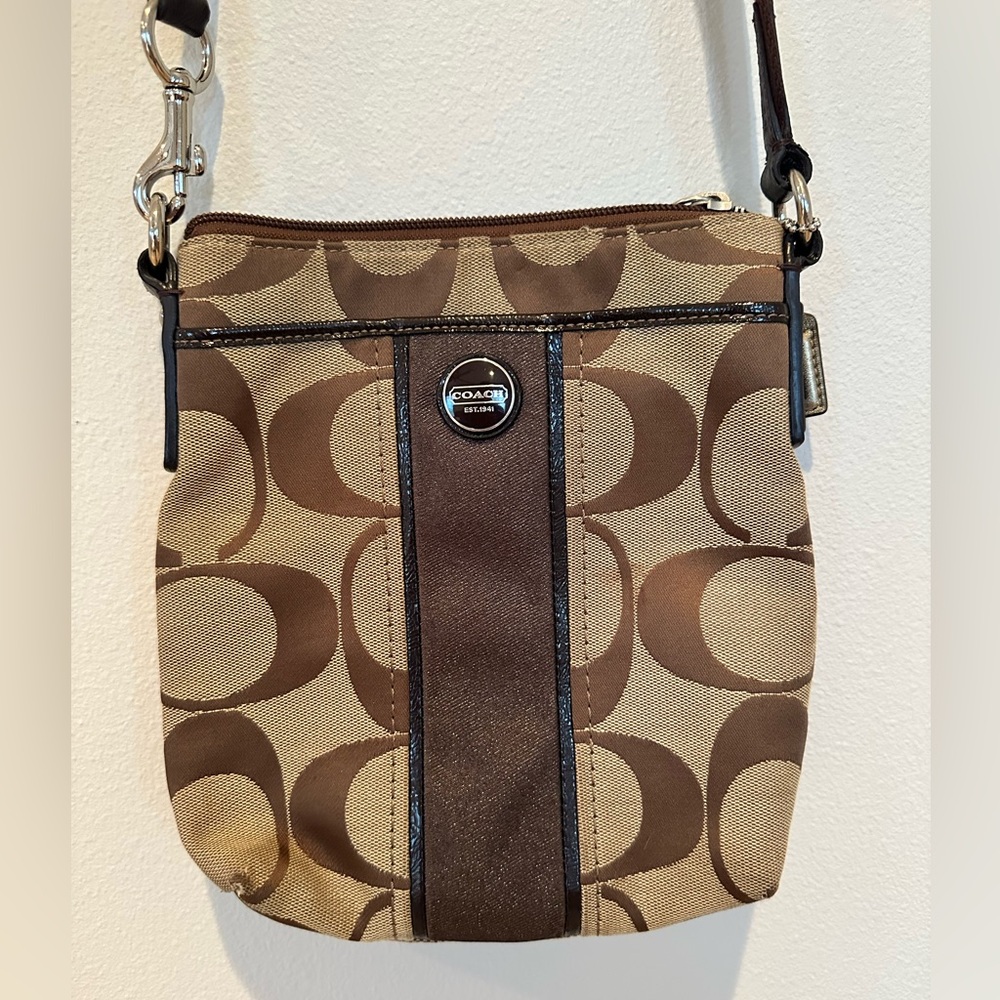 Coach Signature Designer Crossbody Purse